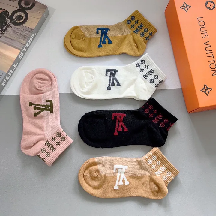 スーパーコピー ルイヴィトン 靴下