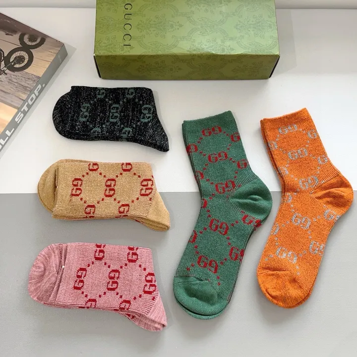 スーパーコピー グッチ 靴下