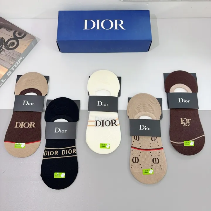 スーパーコピー ディオール 靴下