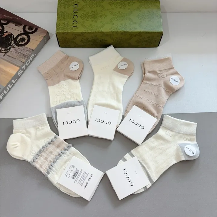 スーパーコピー グッチ 靴下