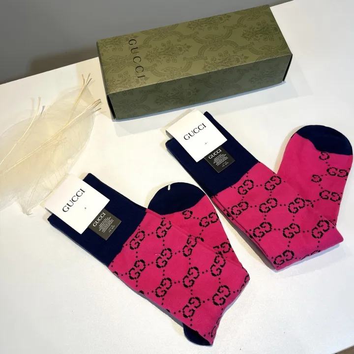 スーパーコピー グッチ 靴下