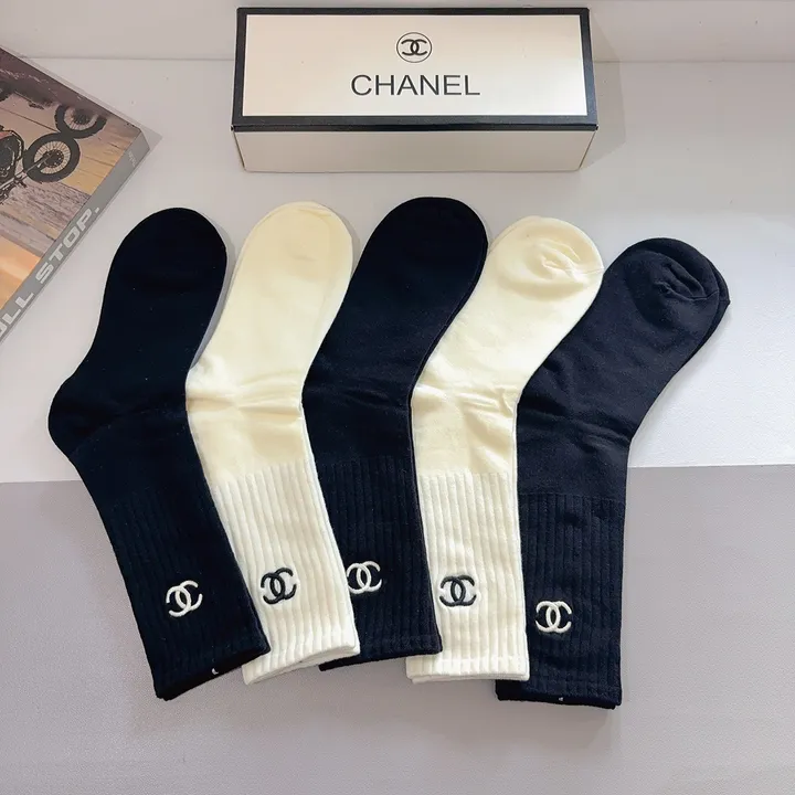スーパーコピー シャネル 靴下