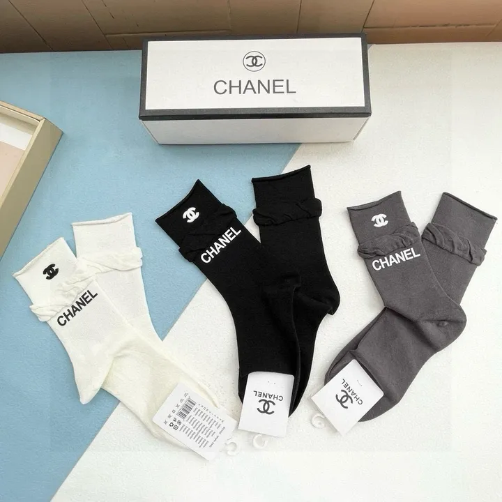 スーパーコピー シャネル 靴下