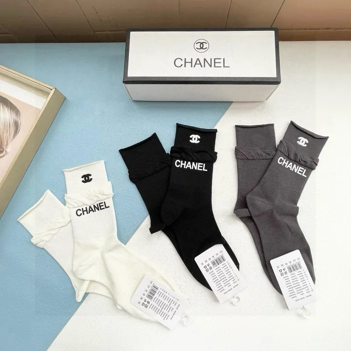 スーパーコピー シャネル 靴下