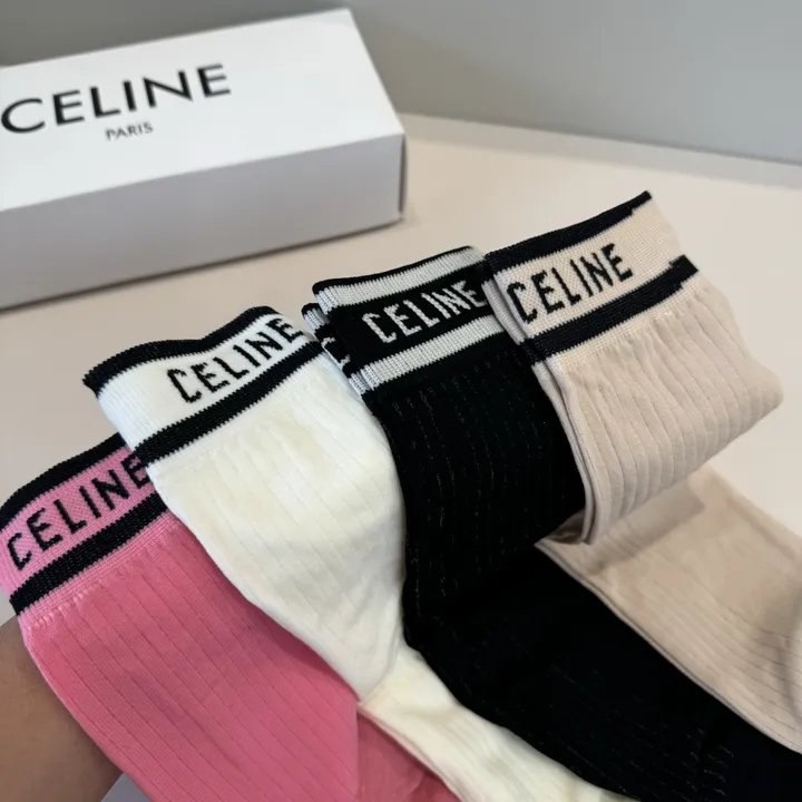 スーパーコピー ディオール 靴下