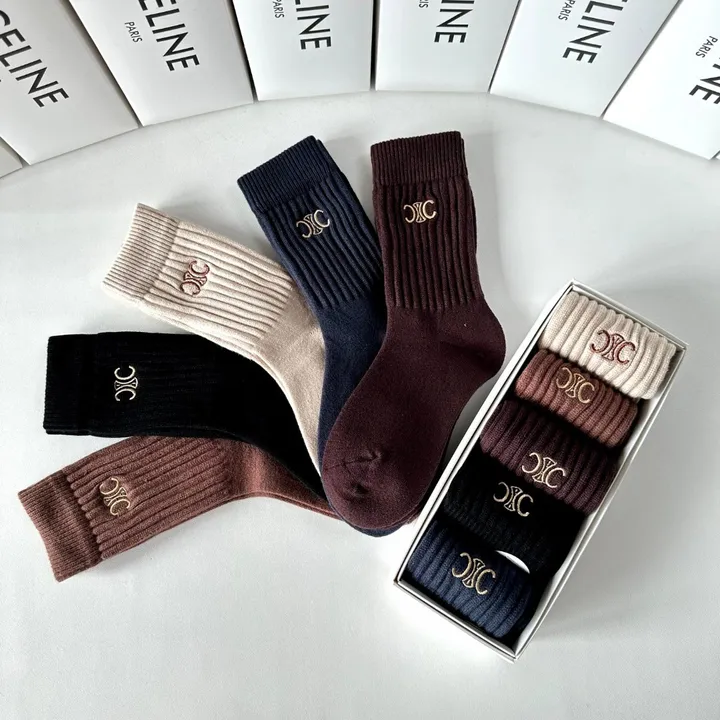 スーパーコピー セリーヌ 靴下