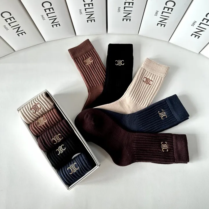 スーパーコピー セリーヌ 靴下