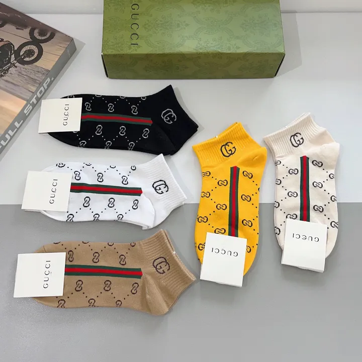 スーパーコピー グッチ 靴下