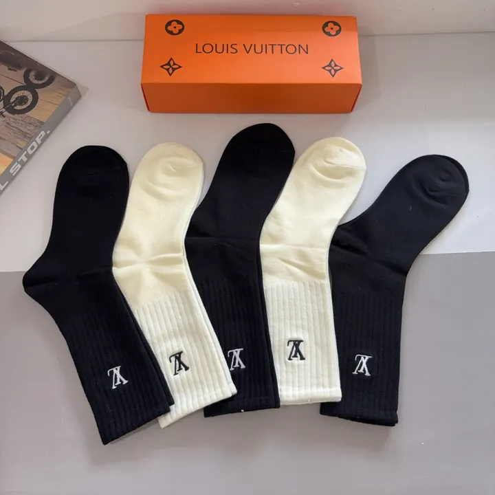 スーパーコピー ルイヴィトン 靴下