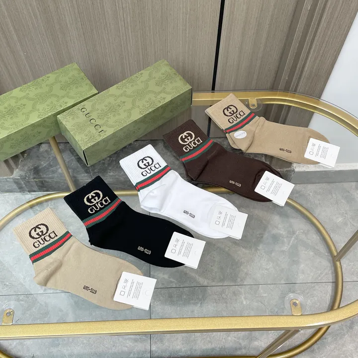 スーパーコピー グッチ 靴下