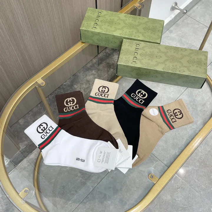 スーパーコピー グッチ 靴下