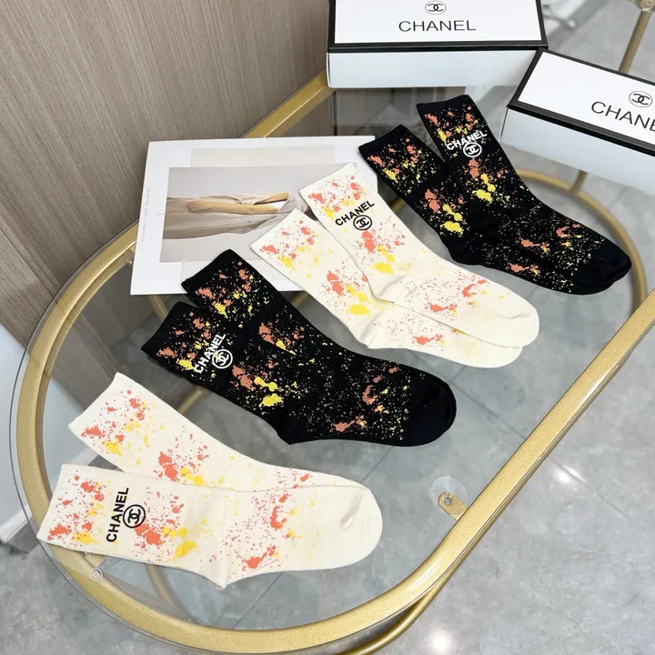 スーパーコピー シャネル 靴下