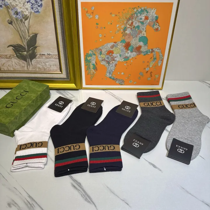 スーパーコピー グッチ 靴下