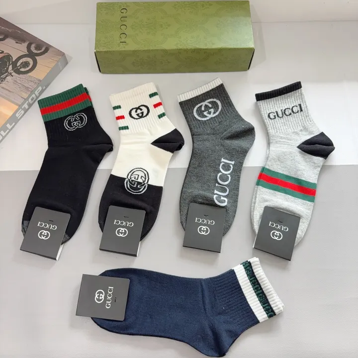 スーパーコピー グッチ 靴下