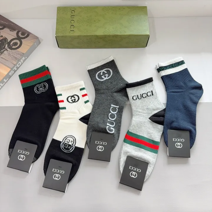 スーパーコピー グッチ 靴下