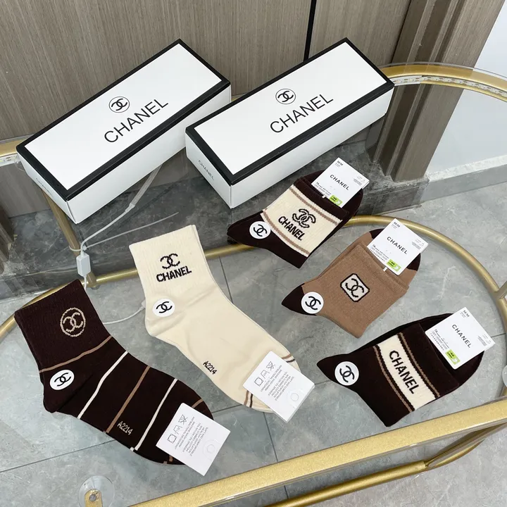 スーパーコピー シャネル 靴下