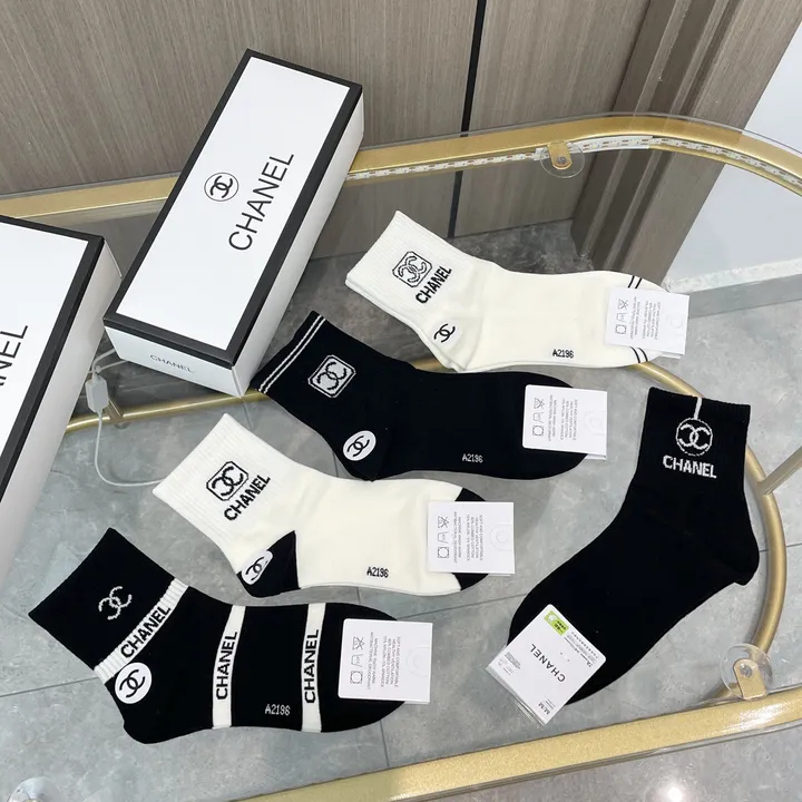 スーパーコピー シャネル 靴下