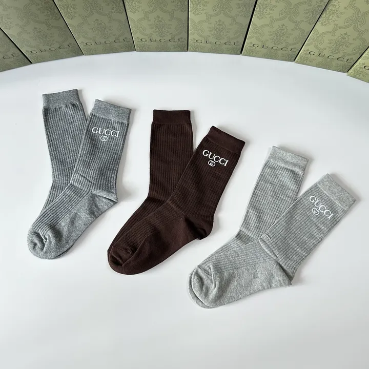 スーパーコピー グッチ 靴下