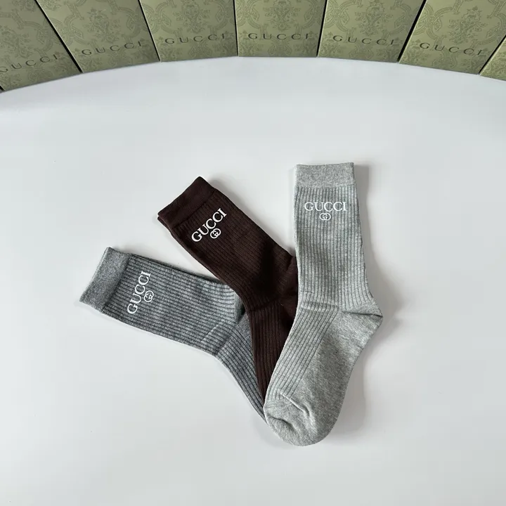 スーパーコピー グッチ 靴下