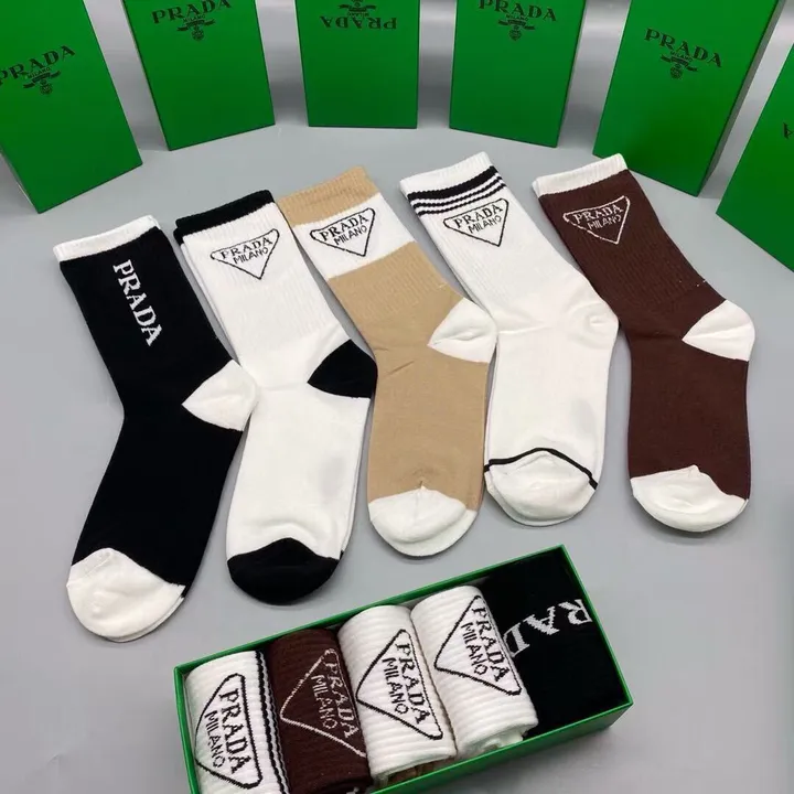 スーパーコピー バレンシアガ 靴下