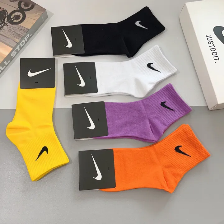 スーパーコピー ナイキ 靴下