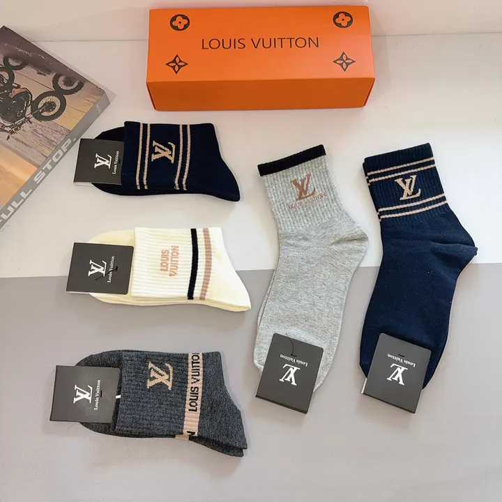 スーパーコピー ルイヴィトン 靴下