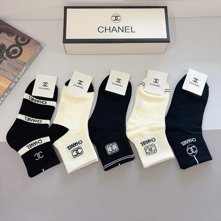 スーパーコピー シャネル 靴下