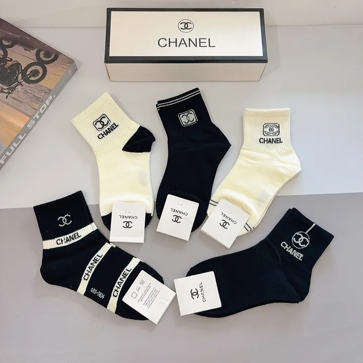 スーパーコピー シャネル 靴下