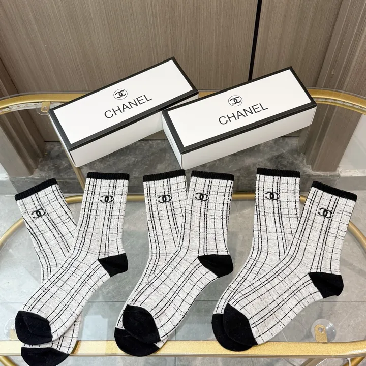 スーパーコピー シャネル 靴下