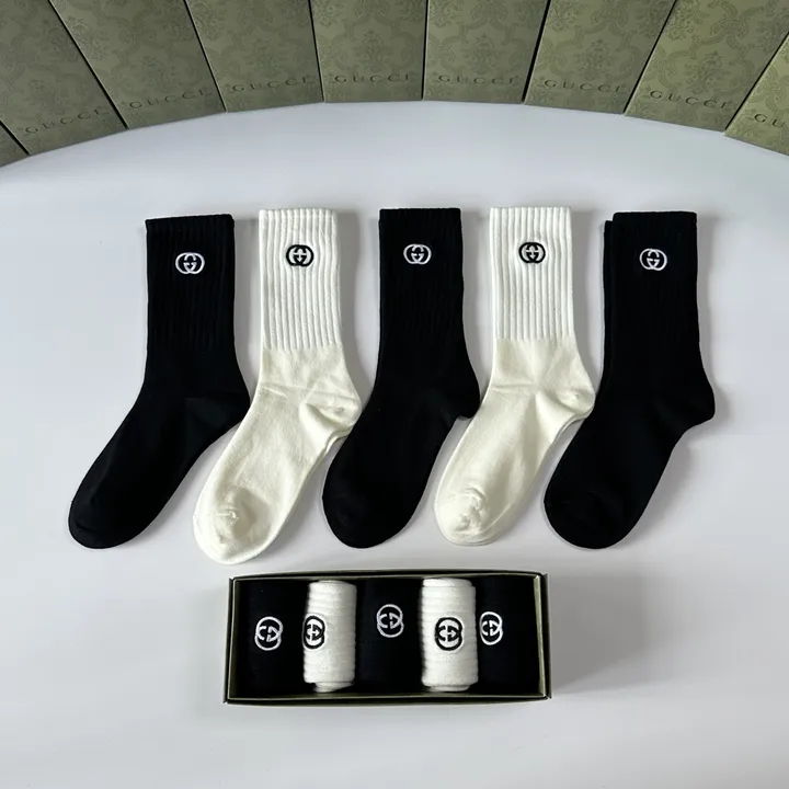 スーパーコピー グッチ 靴下