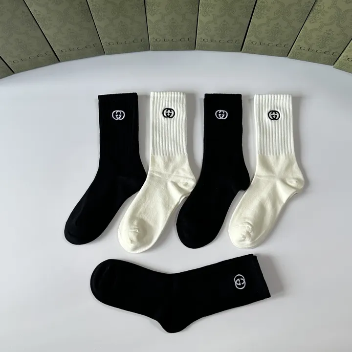 スーパーコピー グッチ 靴下