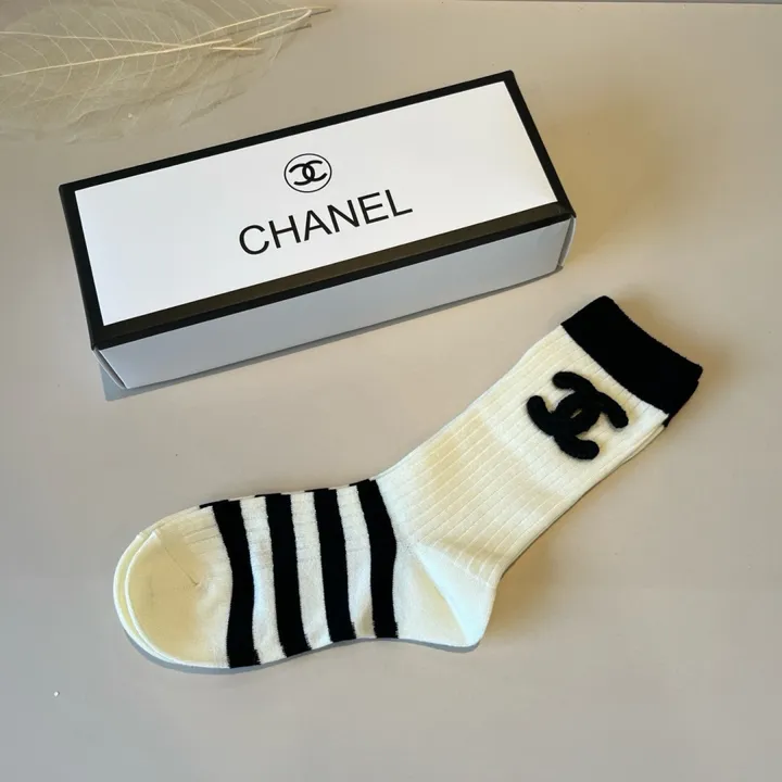 スーパーコピー シャネル 靴下