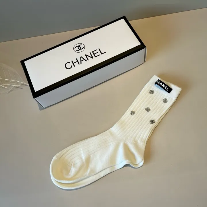 スーパーコピー シャネル 靴下