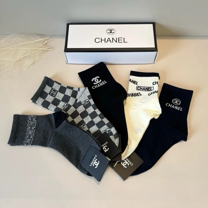 スーパーコピー シャネル 靴下