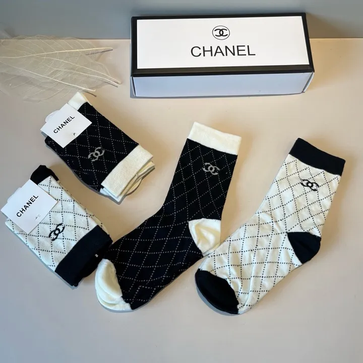 スーパーコピー シャネル 靴下
