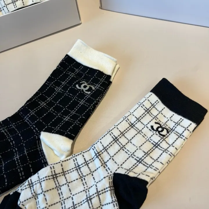 スーパーコピー シャネル 靴下
