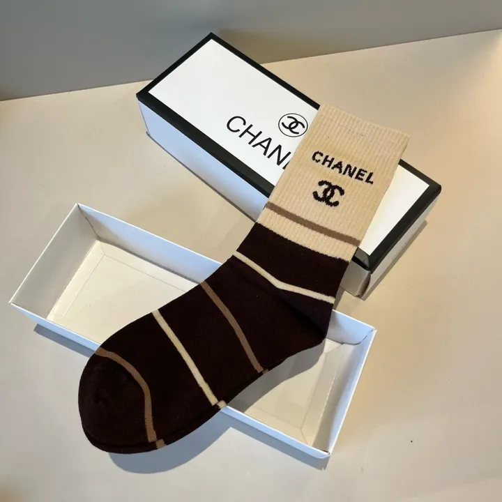 スーパーコピー シャネル 靴下