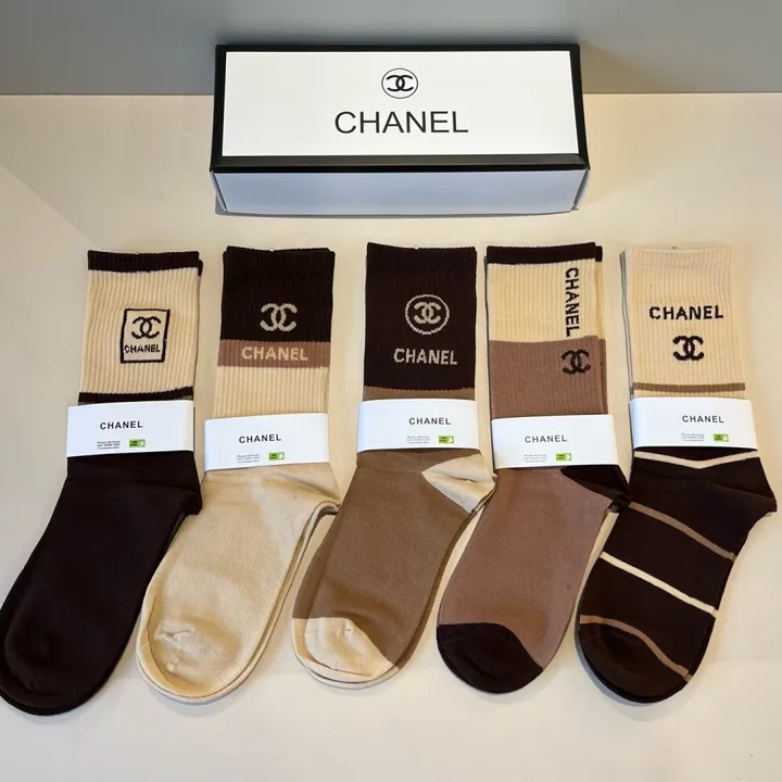 スーパーコピー シャネル 靴下
