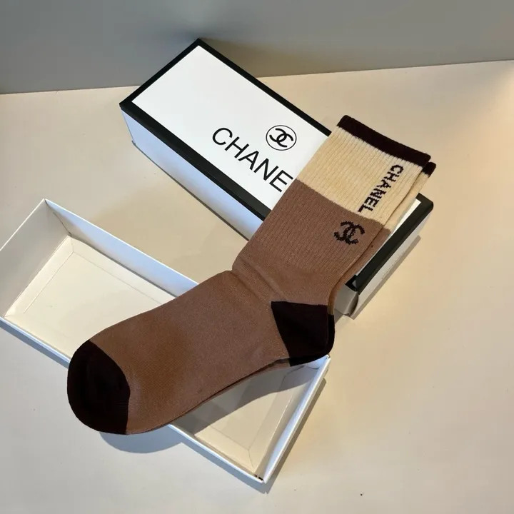 スーパーコピー シャネル 靴下
