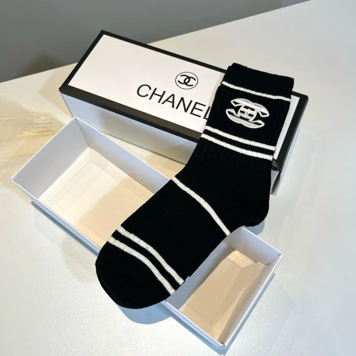 スーパーコピー シャネル 靴下