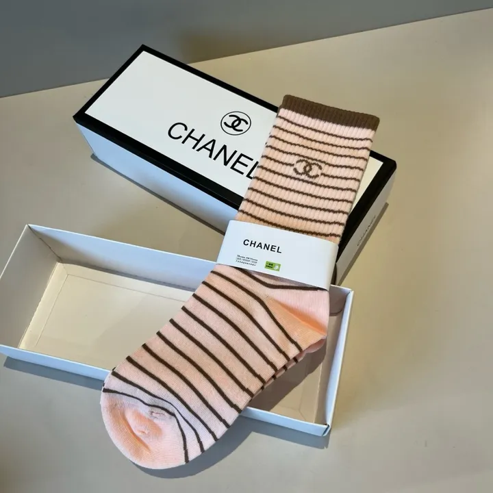 スーパーコピー シャネル 靴下