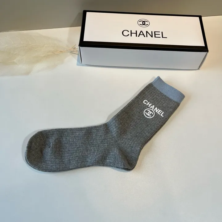 スーパーコピー シャネル 靴下