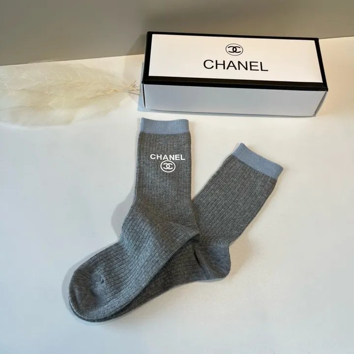 スーパーコピー シャネル 靴下