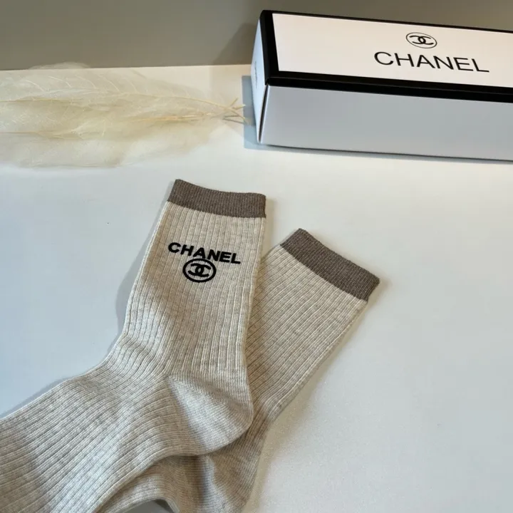 スーパーコピー シャネル 靴下
