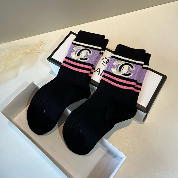 スーパーコピー シャネル 靴下
