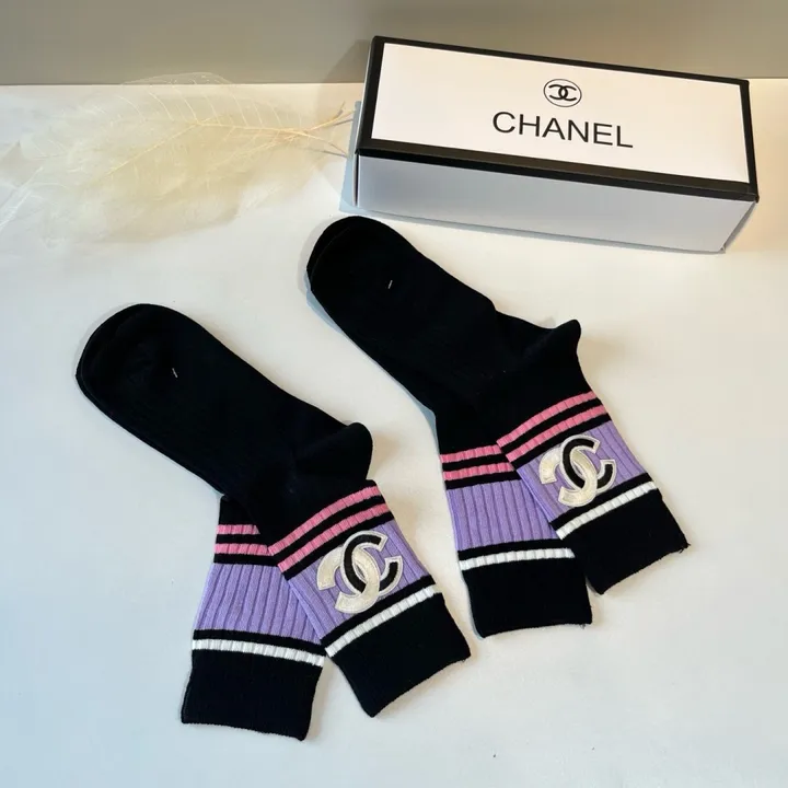 スーパーコピー シャネル 靴下