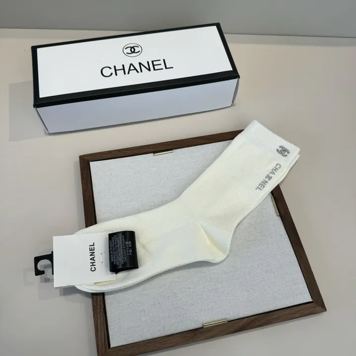 スーパーコピー シャネル 靴下