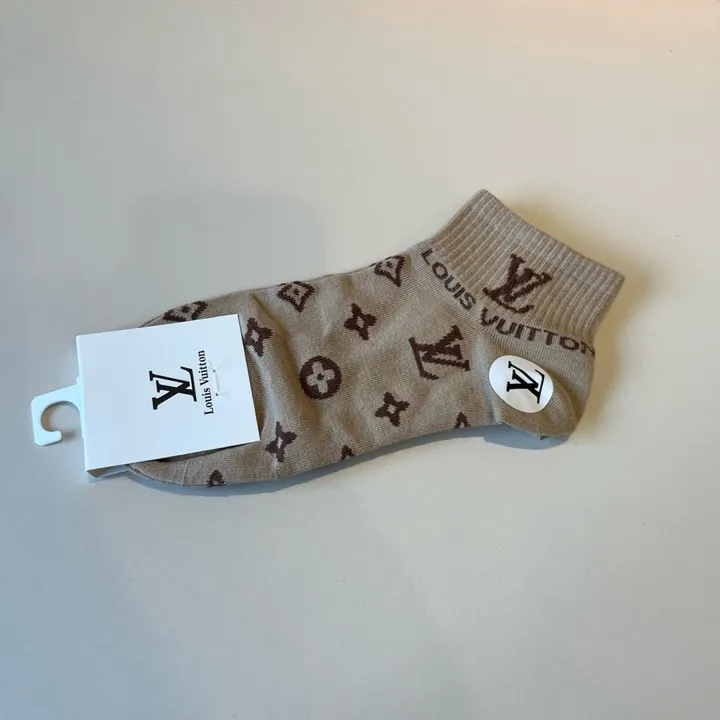 スーパーコピー ルイヴィトン 靴下