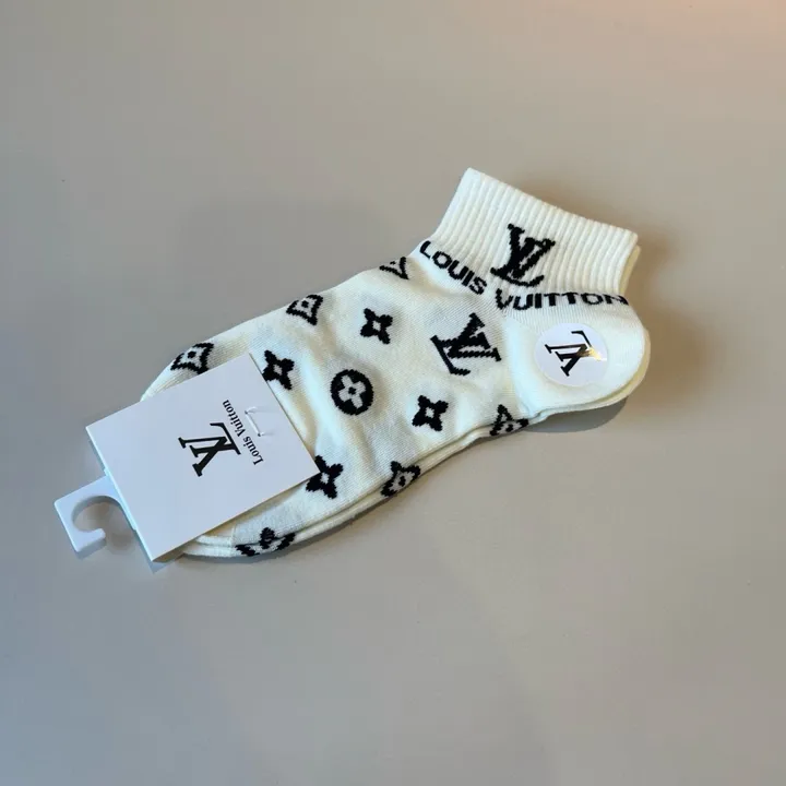 スーパーコピー ルイヴィトン 靴下