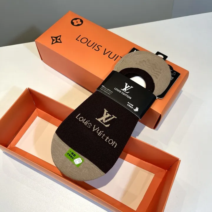 スーパーコピー ルイヴィトン 靴下
